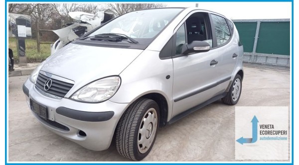MERCEDES-BENZ Classe A W168 del 2004 parti usate e ricambi - Tipo Motore 668942