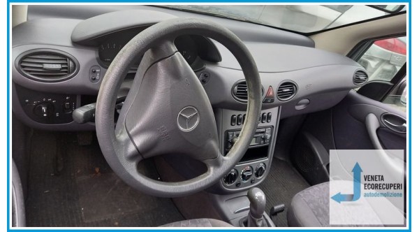 MERCEDES-BENZ Classe A W168 del 2004 parti usate e ricambi - Tipo Motore 668942