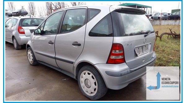 MERCEDES-BENZ Classe A W168 del 2001 parti usate e ricambi - Tipo Motore 668942