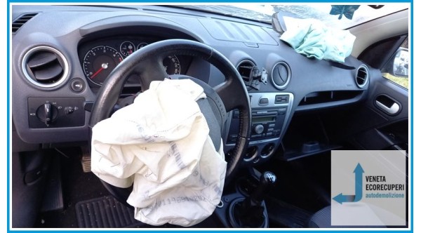 FORD FUSION CBK del 2007 parti usate e ricambi - Tipo Motore F6JB