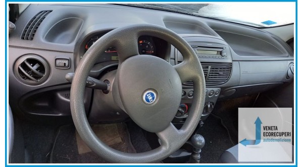 FIAT PUNTO 2U del 2006 parti usate e ricambi - Tipo Motore 188A4000