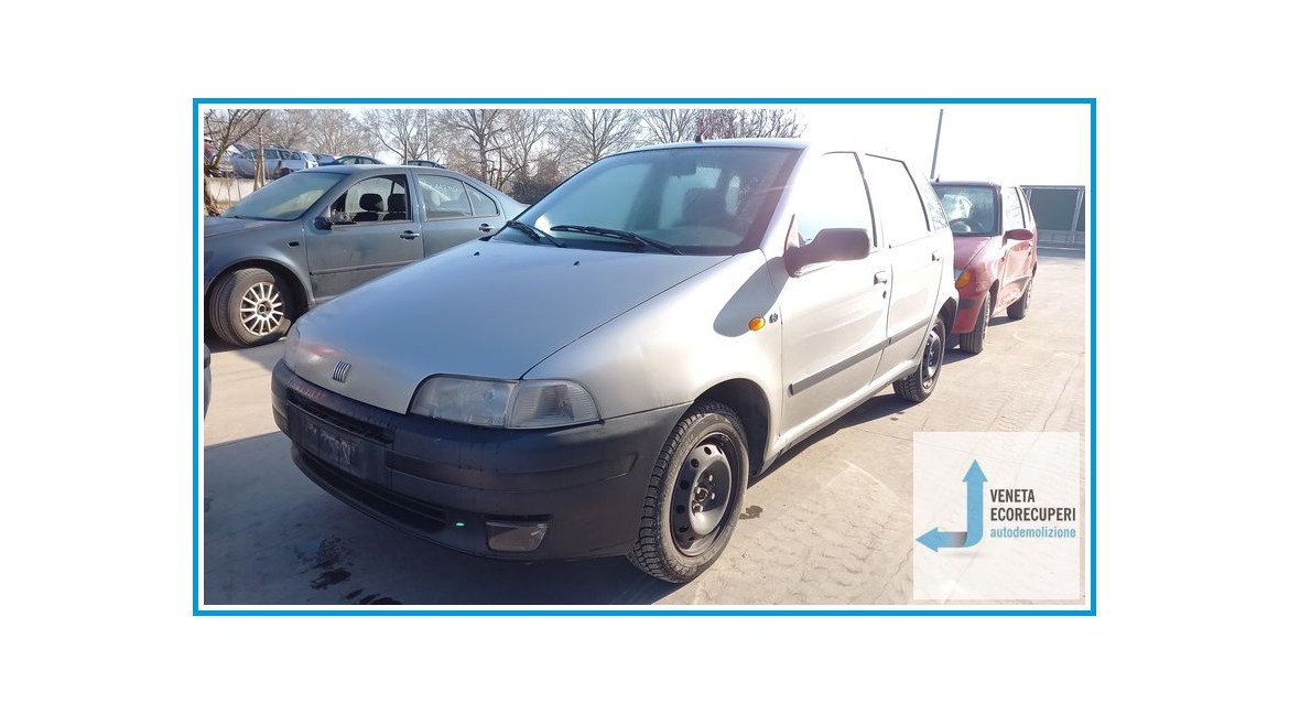 FIAT PUNTO 1a Serie  del 1999 parti usate e ricambi - Tipo Motore 176B4000