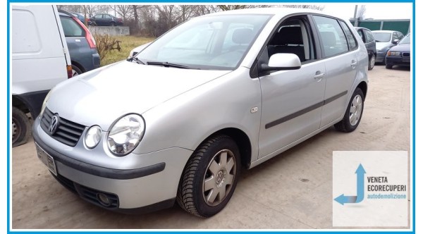 VOLKSWAGEN POLO 9N del 2004 parti usate e ricambi - Tipo Motore AZQ