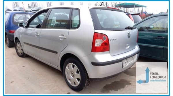 VOLKSWAGEN POLO 9N del 2004 parti usate e ricambi - Tipo Motore AZQ