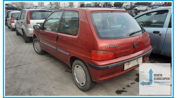 PEUGEOT 106  del 1997 parti usate e ricambi