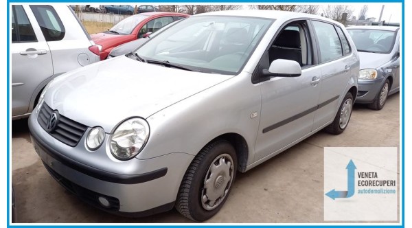 VOLKSWAGEN POLO 9N del 2003 parti usate e ricambi - Tipo Motore AZQ
