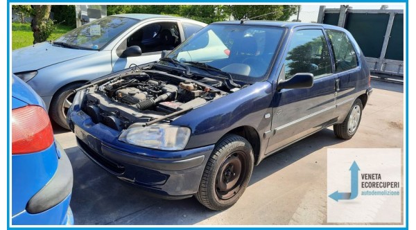 PEUGEOT 106  del 2001 parti usate e ricambi