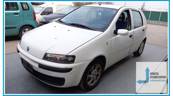 FIAT PUNTO 1N/1P del 2003 parti usate e ricambi - Tipo Motore 188A4000
