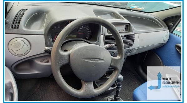 FIAT PUNTO 1N/1P del 2003 parti usate e ricambi - Tipo Motore 188A4000