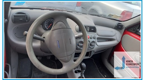 FIAT SEICENTO 1E del 2004 parti usate e ricambi - Tipo Motore 187A1000