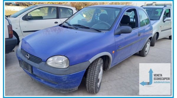 OPEL CORSA X01 del 2000 parti usate e ricambi - Tipo Motore X10XE