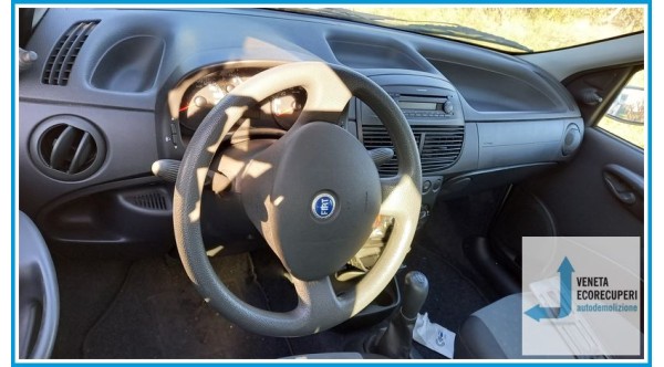 FIAT PUNTO 2U del 2006 parti usate e ricambi - Tipo Motore 188a9000
