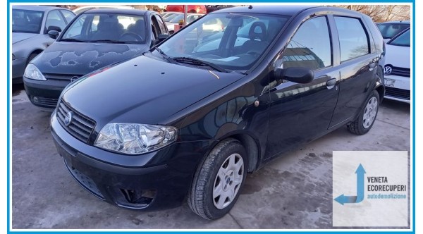 FIAT PUNTO 2U del 2004 parti usate e ricambi - Tipo Motore 188a9000