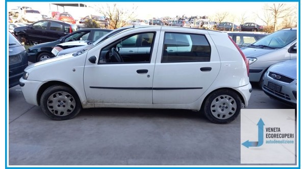 FIAT PUNTO 1N/1P del 2003 parti usate e ricambi - Tipo Motore 188A4000