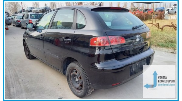 SEAT IBIZA 6L del 2002 parti usate e ricambi - Tipo Motore AZQ
