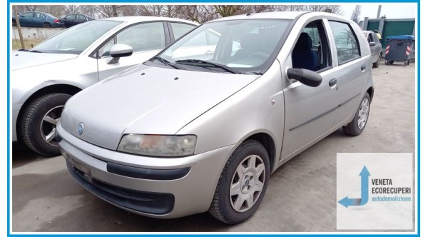 FIAT PUNTO 1N/1P del 2001 parti usate e ricambi - Tipo Motore 188A5000