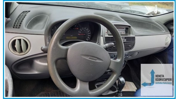 FIAT PUNTO 1N/1P del 2001 parti usate e ricambi - Tipo Motore 188A5000