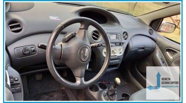TOYOTA YARIS FRP del 2003 parti usate e ricambi - Tipo Motore 1SZFE