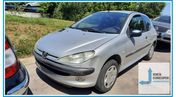 PEUGEOT 206  del 2002 parti usate e ricambi