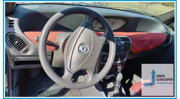 LANCIA Y  del 2000 parti usate e ricambi - Tipo Motore 176B2000