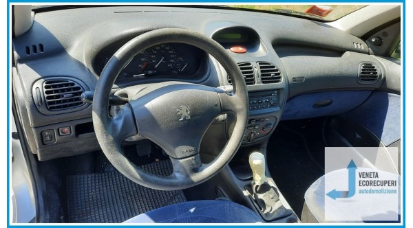 PEUGEOT 206  del 2002 parti usate e ricambi
