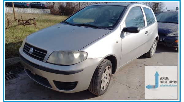 FIAT PUNTO 1N/1P del 2003 parti usate e ricambi - Tipo Motore 188A4000