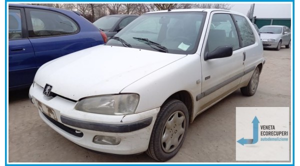 PEUGEOT 106  del 2000 parti usate e ricambi - Tipo Motore CDZ