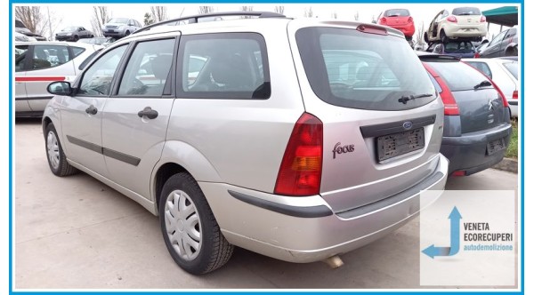 FORD FOCUS CAK del 2003 parti usate e ricambi - Tipo Motore FFDA