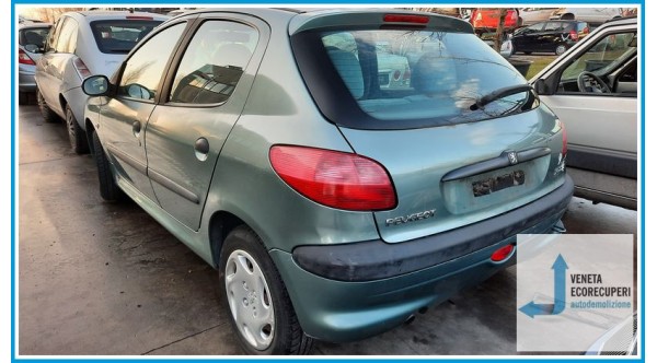 PEUGEOT 206  del 1999 parti usate e ricambi