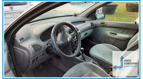 PEUGEOT 206  del 1999 parti usate e ricambi