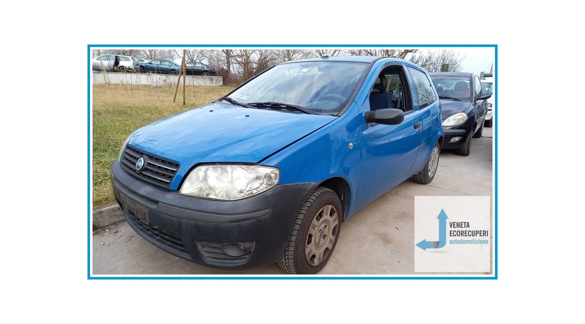 FIAT PUNTO 1N/1P del 2004 parti usate e ricambi - Tipo Motore 188A4000