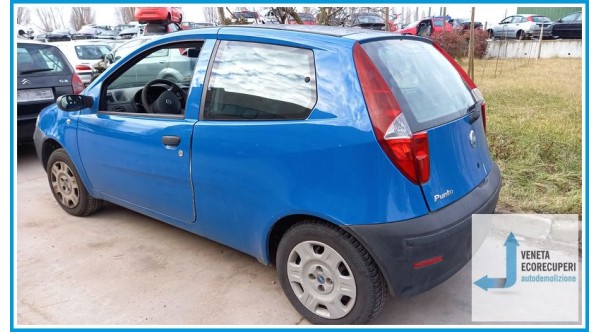 FIAT PUNTO 1N/1P del 2004 parti usate e ricambi - Tipo Motore 188A4000