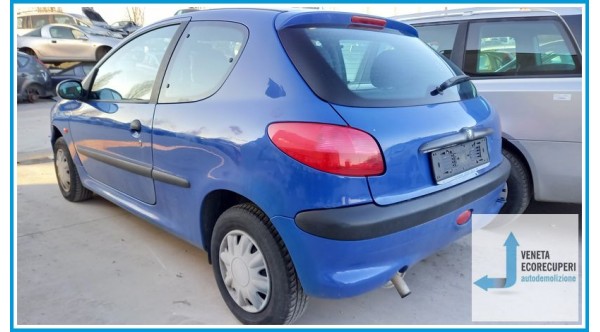 PEUGEOT 206  del 1999 parti usate e ricambi - Tipo Motore HFZ