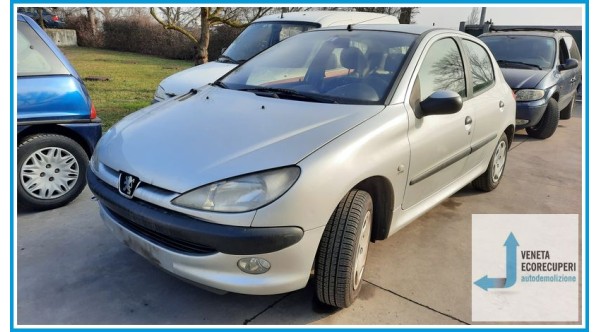 PEUGEOT 206  del 2002 parti usate e ricambi