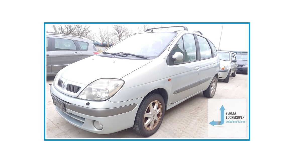RENAULT MEGANE 1a Serie  del 2001 parti usate e ricambi - Tipo Motore F9QK7