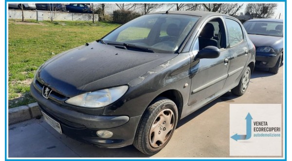 PEUGEOT 206  del 2001 parti usate e ricambi