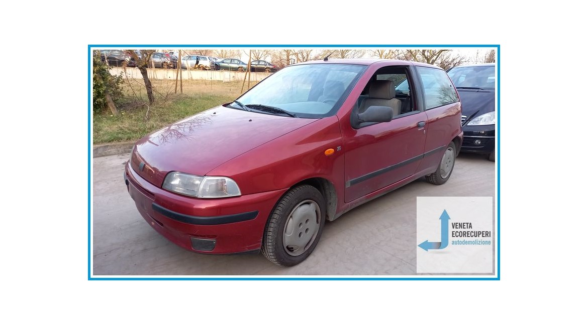 FIAT PUNTO 1a Serie  del 1996 parti usate e ricambi - Tipo Motore 176a8000