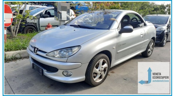 PEUGEOT 206  del 2004 parti usate e ricambi