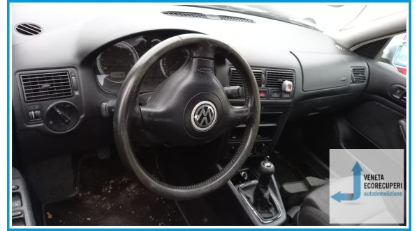 VOLKSWAGEN GOLF 1J del 2002 parti usate e ricambi - Tipo Motore ASV