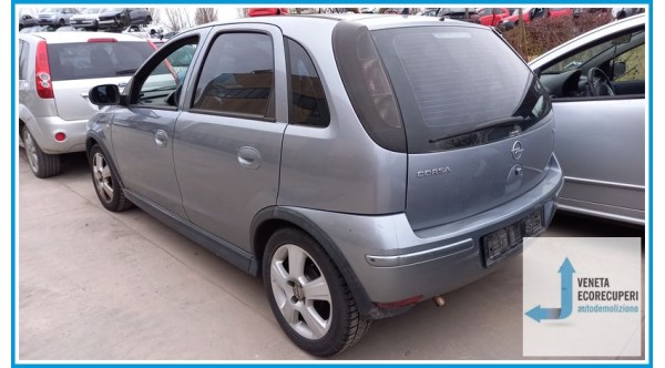 OPEL CORSA X01 del 2004 parti usate e ricambi - Tipo Motore Z12XE