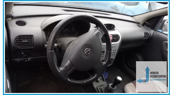 OPEL CORSA X01 del 2004 parti usate e ricambi - Tipo Motore Z12XE