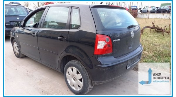 VOLKSWAGEN POLO 9N del 2004 parti usate e ricambi - Tipo Motore AMF
