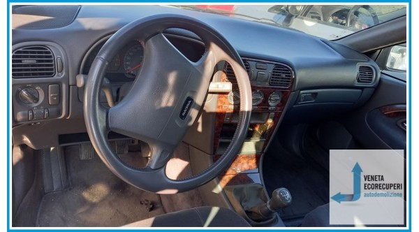 VOLVO Serie 40  del 1999 parti usate e ricambi - Tipo Motore B4184S