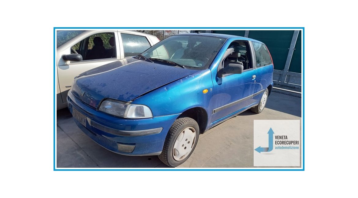 FIAT PUNTO 1a Serie  del 1994 parti usate e ricambi - Tipo Motore 176a8000