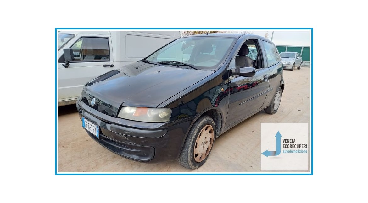 FIAT PUNTO 1N/1P del 2001 parti usate e ricambi - Tipo Motore 188A4000