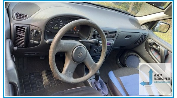VOLKSWAGEN POLO 3a Serie  del 1996 parti usate e ricambi - Tipo Motore AEX