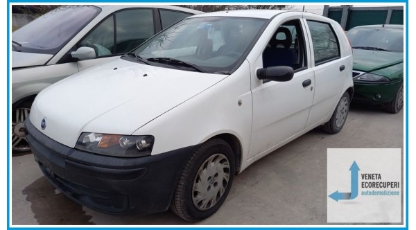 FIAT PUNTO 1N/1P del 2000 parti usate e ricambi - Tipo Motore 188A3000