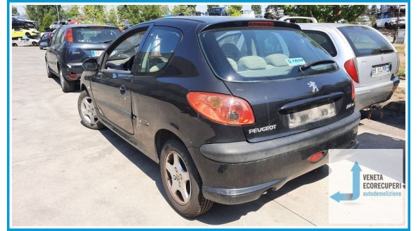 PEUGEOT 206  del 2004 parti usate e ricambi