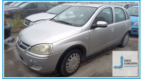 OPEL CORSA X01 del 2004 parti usate e ricambi - Tipo Motore Z13DT