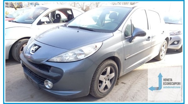 PEUGEOT 207  del 2009 parti usate e ricambi - Tipo Motore 8HZ